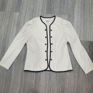 Women's Leslie fay vintage white blazer size  18